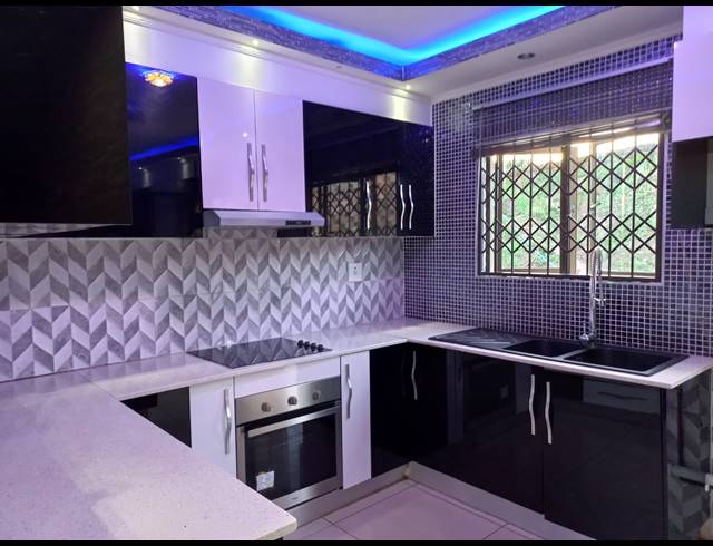 2 BEDROOM APARTMENT RENTED IN EASTBURY